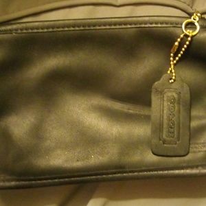 Coach Single Zipper Wallet